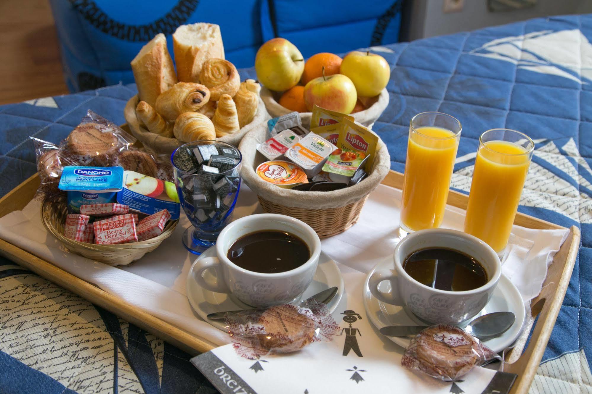 Breizh Hotel Crach Екстер'єр фото