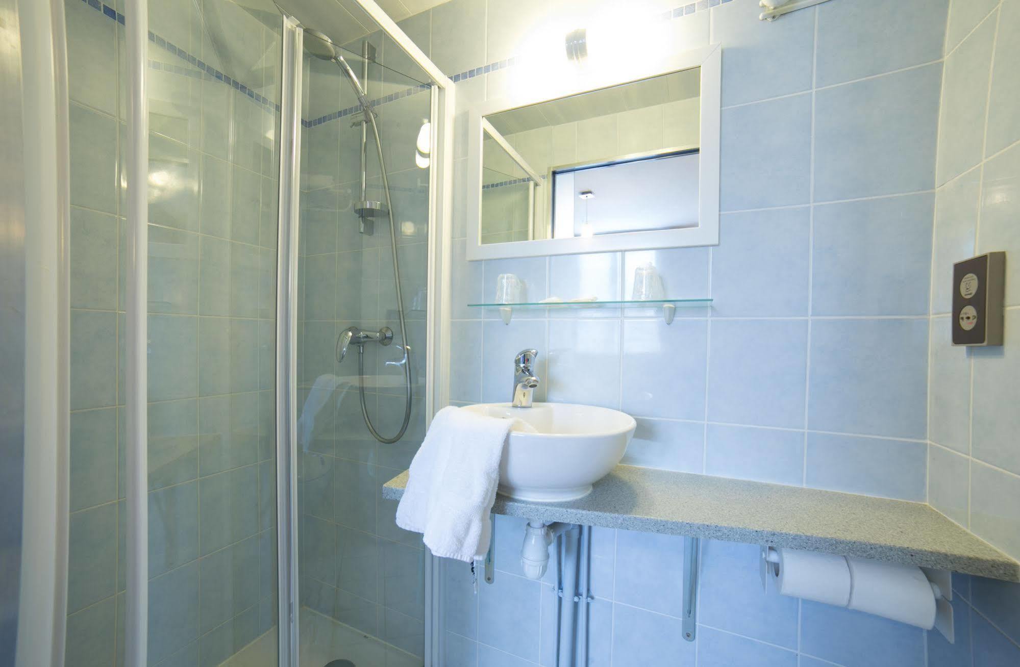 Breizh Hotel Crach Екстер'єр фото